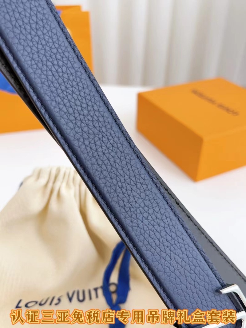 LOUIS VUITTON Belts